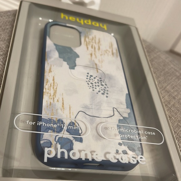 🆕 iPhone 12 mini heyday case 🆕 - Picture 2 of 6